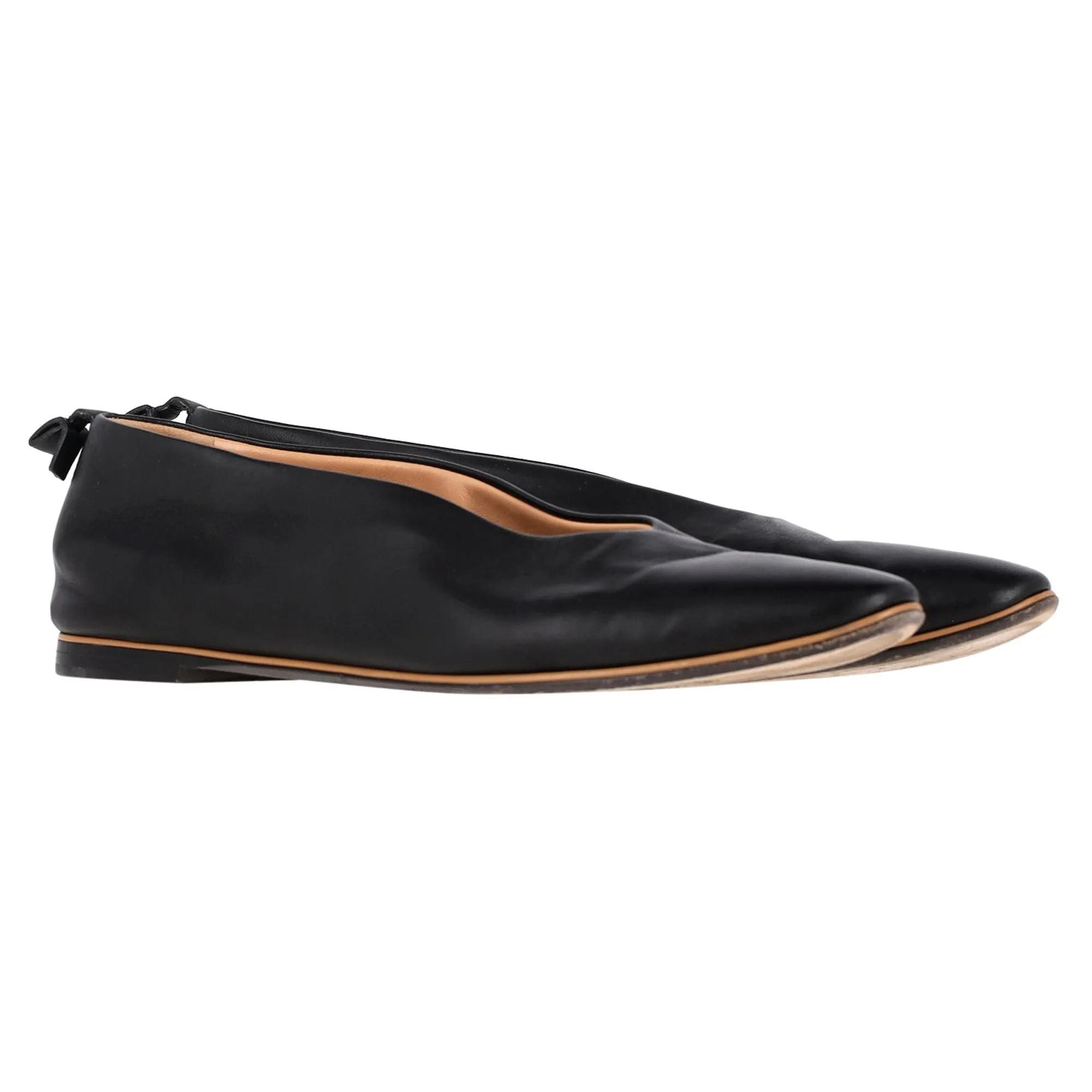 Bottega Veneta Almond Toe Flats in Black Leather