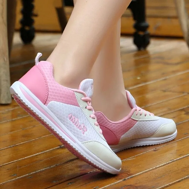 Daisy Breathable Sports Sneakers