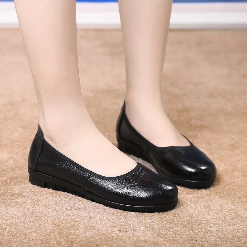 Hnzxzm Genuine Leather Shoes Women Flats Soft Woman Loafers Slip-on Cow Leather Women Flat Shoes Black White Plus Size 41 A4051