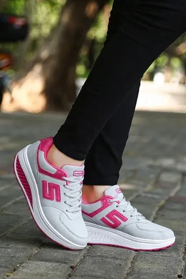 Women's Breathable Mesh Lace Up Casual Sneakers