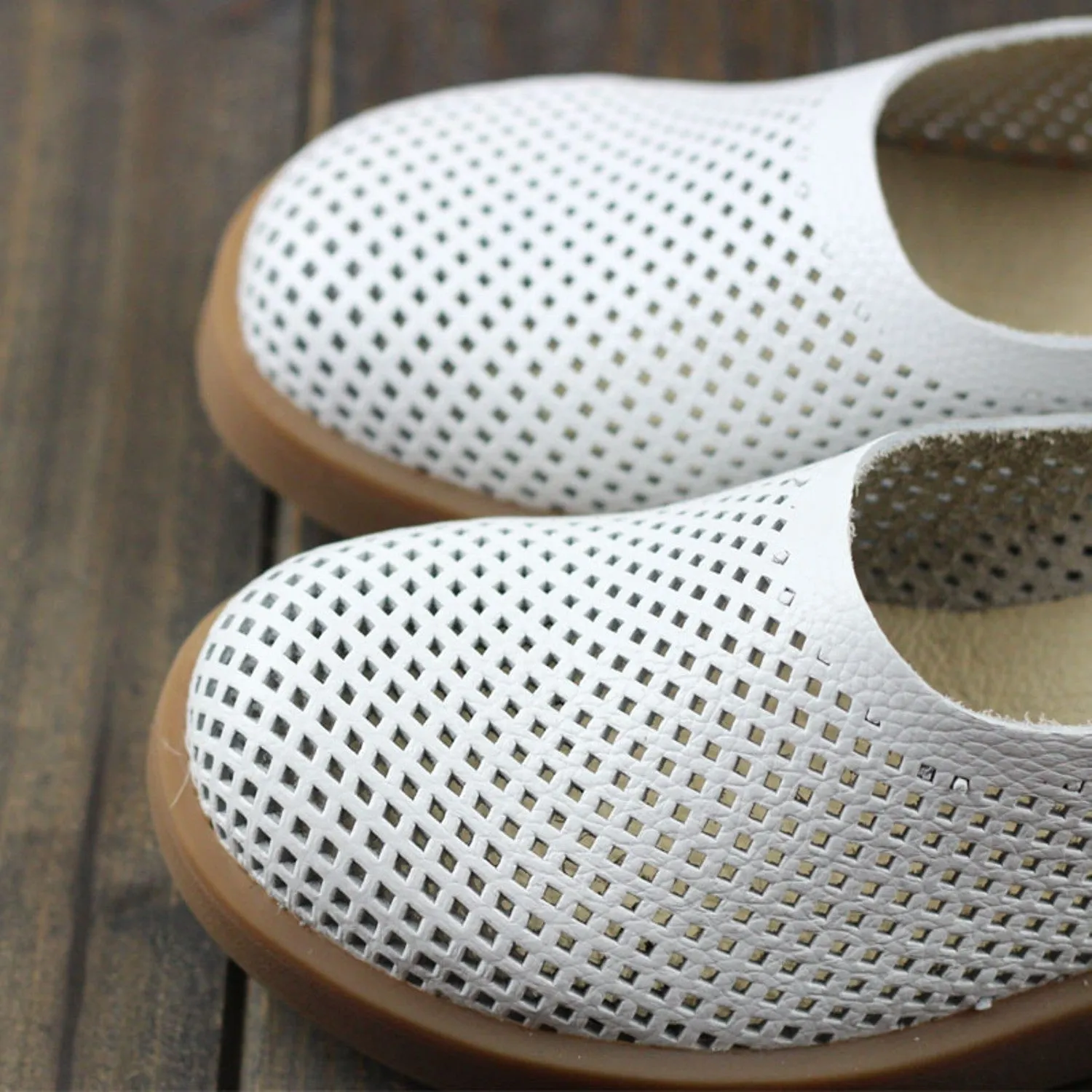 Women's Summer Hollow Out Breathable Genuine Leather Flats